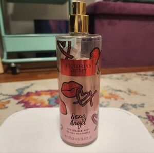 VS PINK Sexy Angel Spray 8.4floz